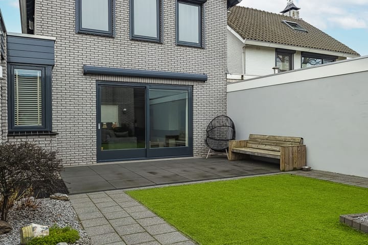 Foto 47 van Veldstraat 32-A