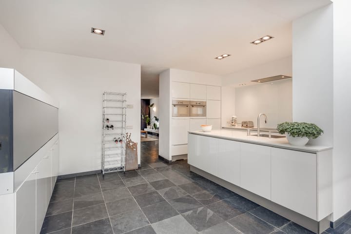 Photo 3 of Dorpstraat 4