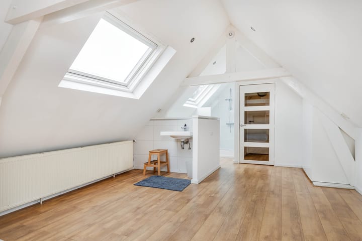 Foto 48 van Dorpstraat 4