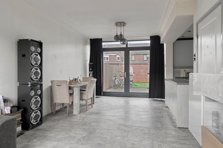 Foto 10 van Vlimmerenstraat 56