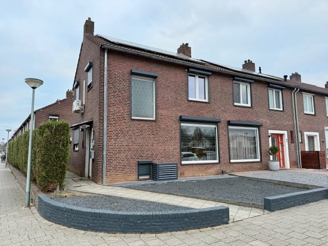 Foto 1 van Javastraat 75