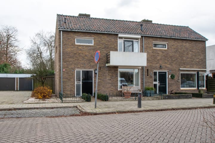 Foto 2 van van Kollaan 4