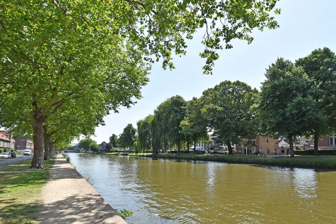 Photo 52 of Oostplantsoen 100