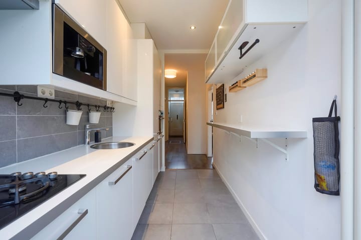 Foto 14 van Loenensestraat 45