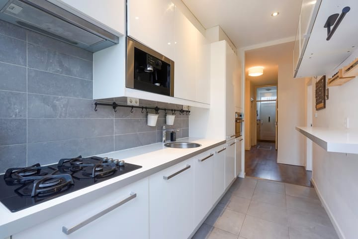 Foto 16 van Loenensestraat 45