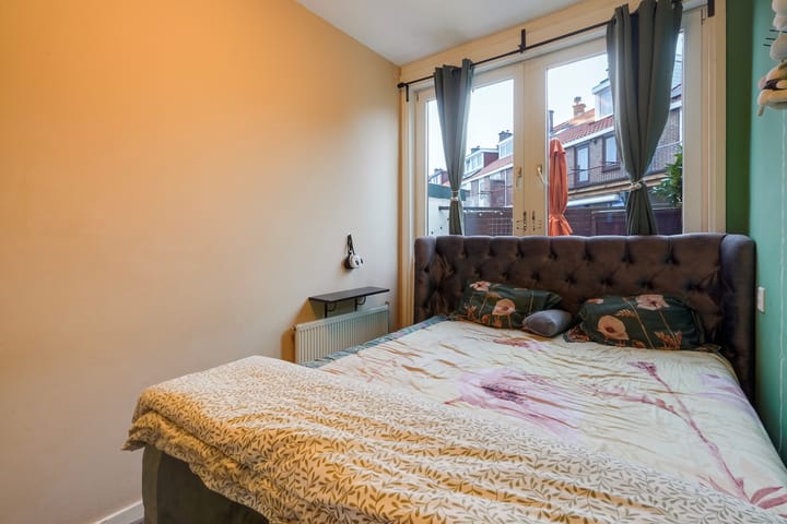 Foto 23 van Loenensestraat 45