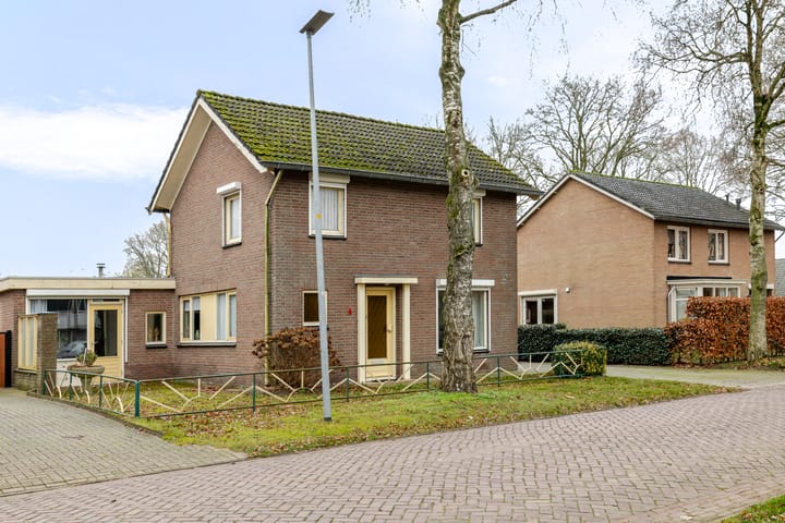 Foto 3 van Plantsoenweg 4