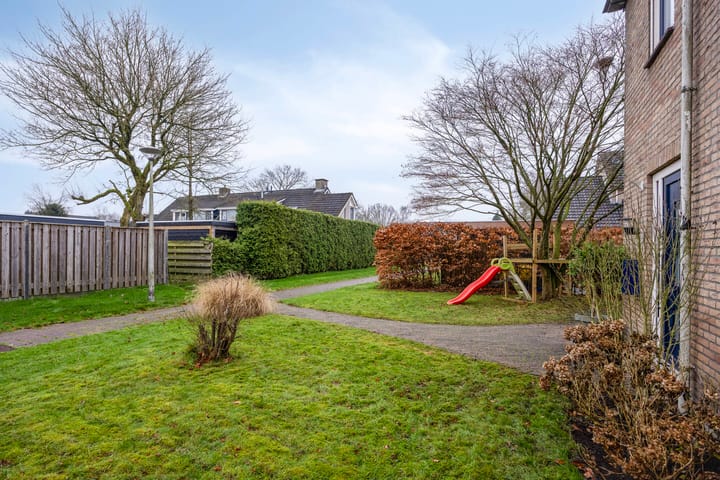 Foto 4 van Leiloof 8