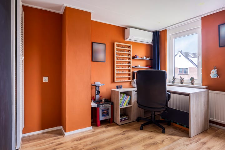 Foto 20 van Leiloof 8