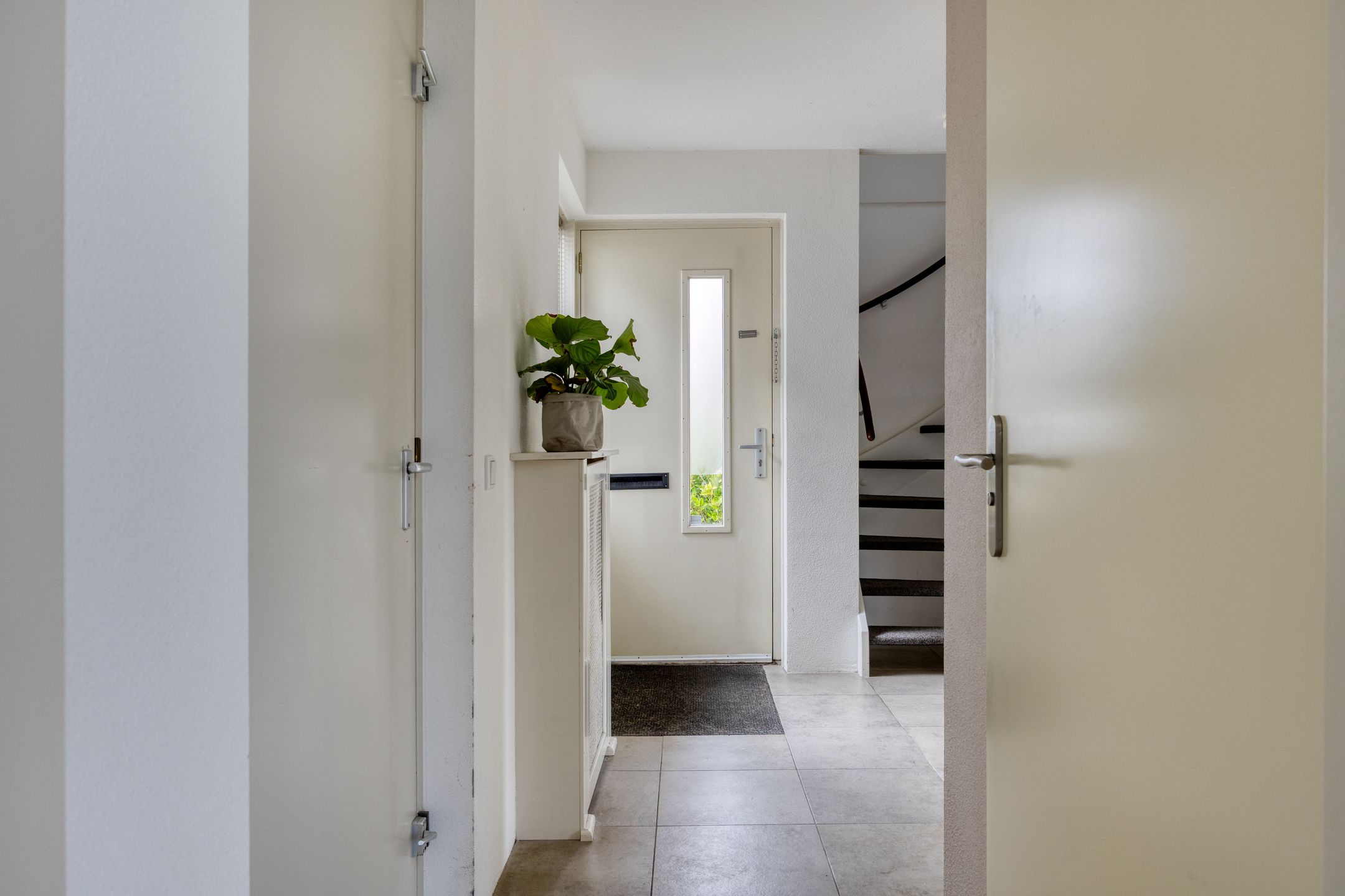 Foto 12 van Spoorstraat 9