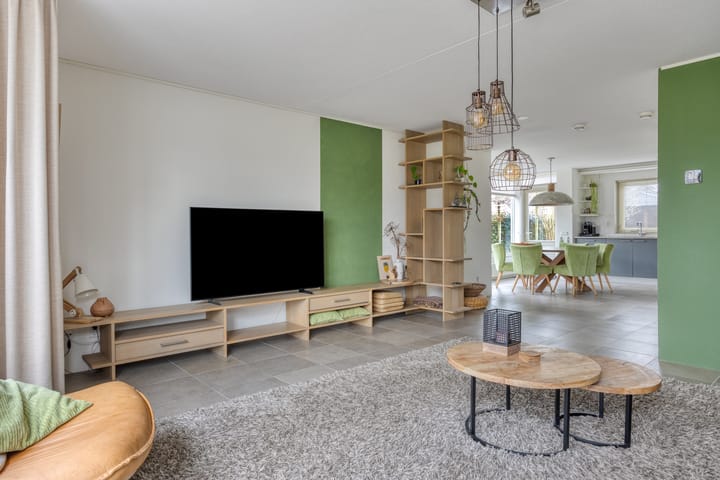 Foto 17 van Spoorstraat 9