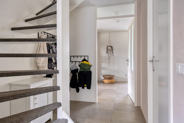 Foto 11 van Spoorstraat 9