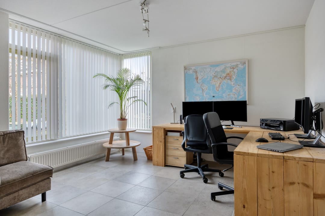 Foto 28 van Spoorstraat 9