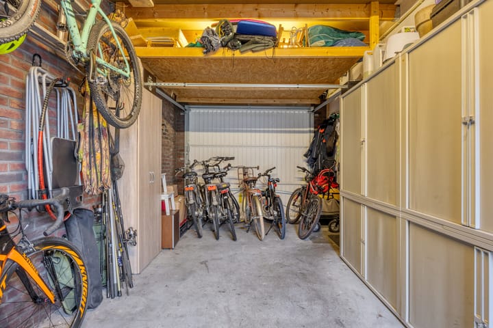 Foto 30 van Spoorstraat 9