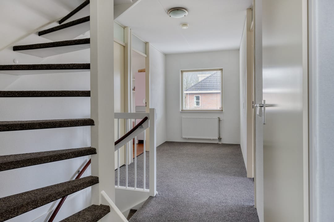 Foto 31 van Spoorstraat 9