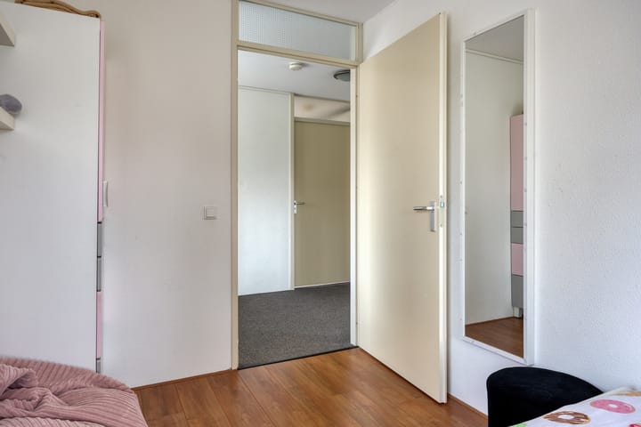 Foto 35 van Spoorstraat 9