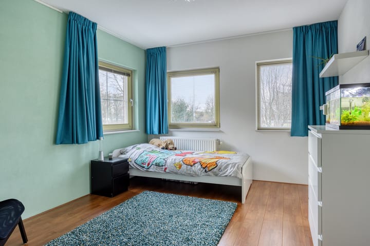 Foto 36 van Spoorstraat 9