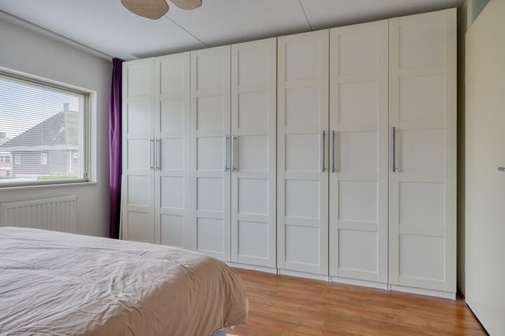 Foto 40 van Spoorstraat 9