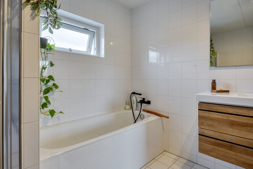 Foto 43 van Spoorstraat 9