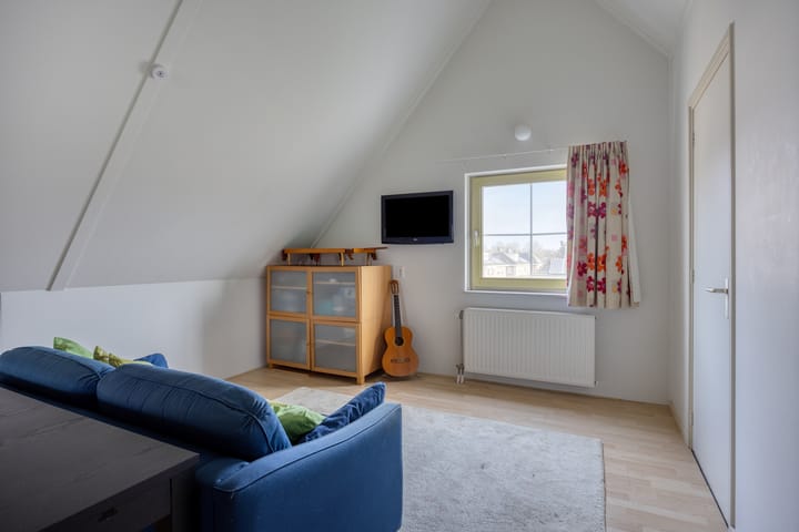 Foto 47 van Spoorstraat 9