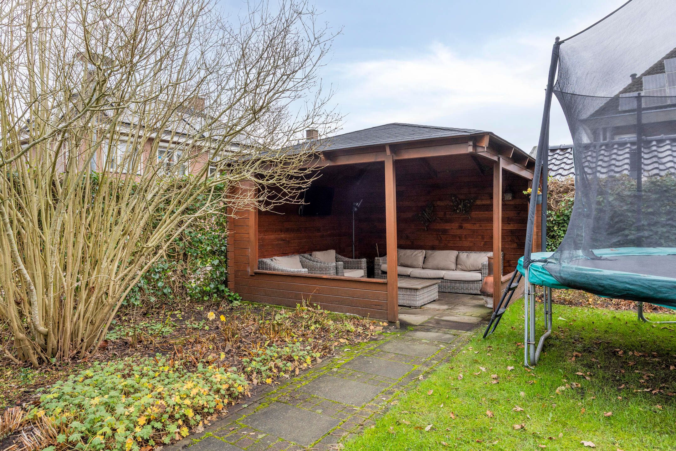 Foto 57 van Spoorstraat 9