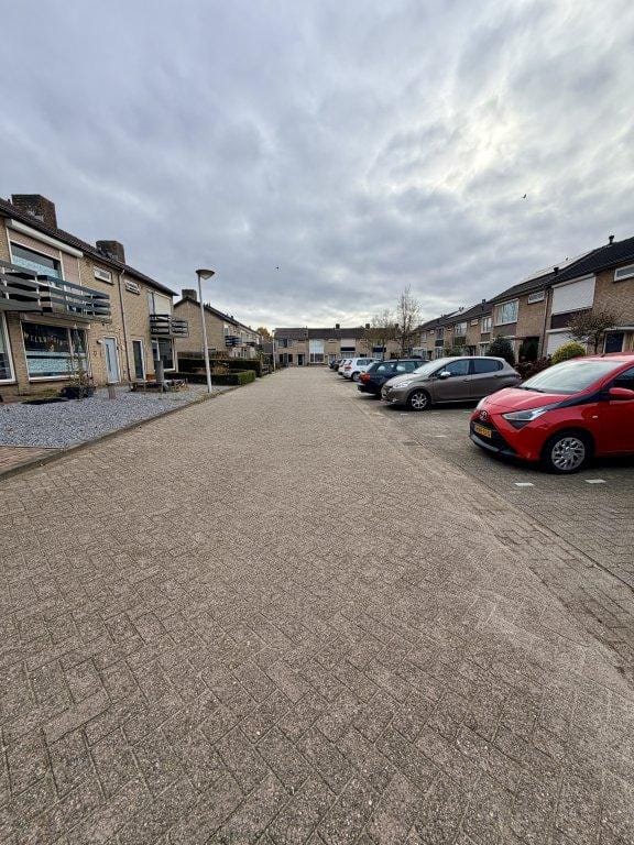 Foto 27 van van Beeckstraat 3