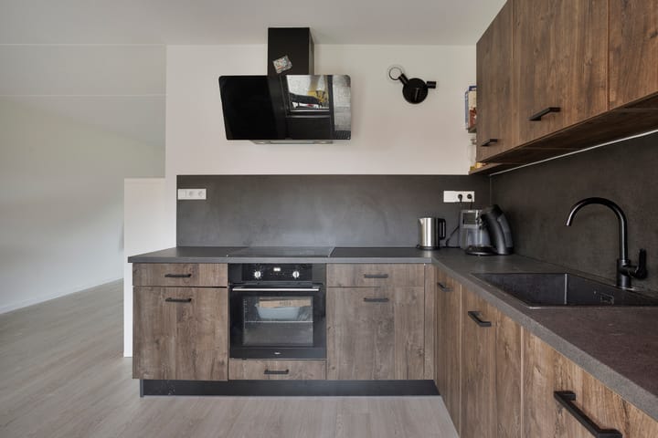 Photo 12 of Jan van Vlissingenhof 41