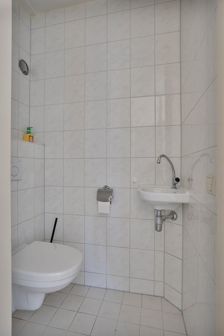 Photo 14 of Jan van Vlissingenhof 41