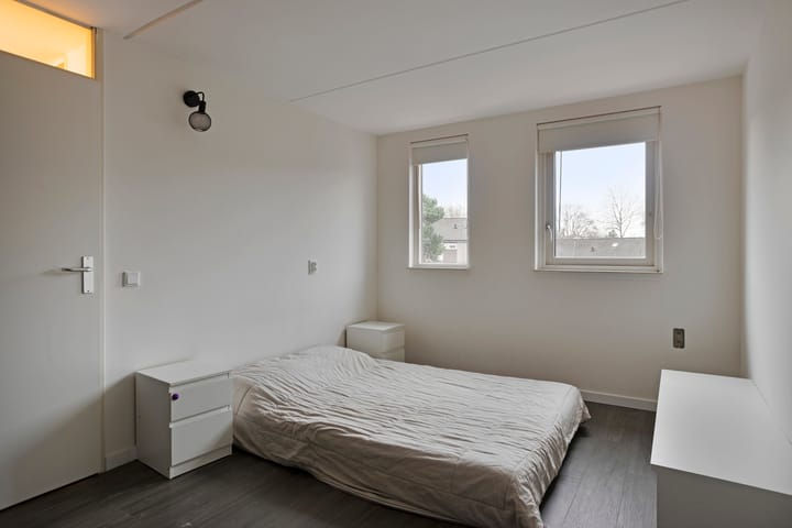 Photo 16 of Jan van Vlissingenhof 41