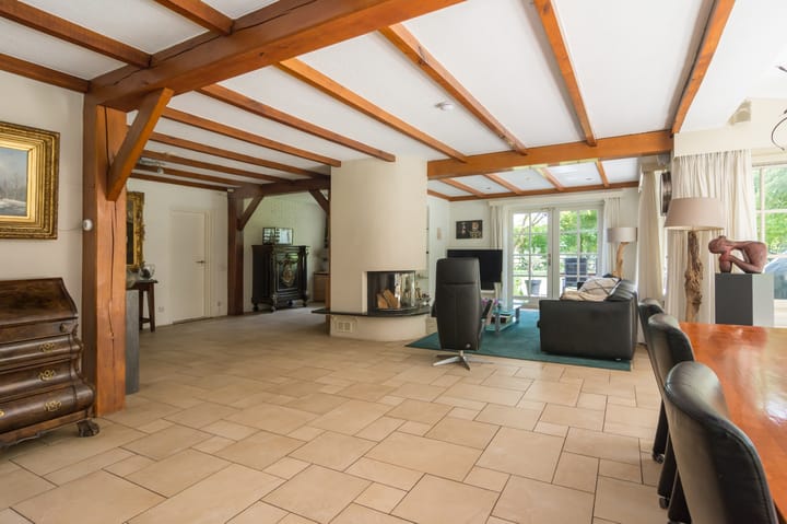 Photo 4 of Gronausestraat 457