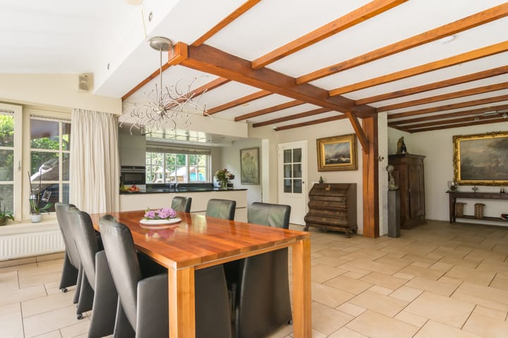 Photo 8 of Gronausestraat 457