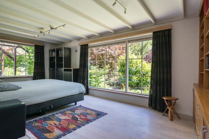 Photo 17 of Gronausestraat 457