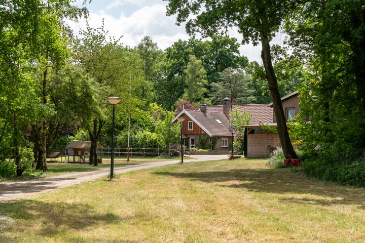 Photo 6 of Gronausestraat 457