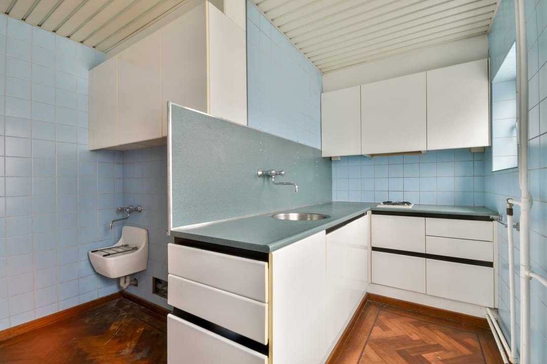 Photo 7 of Meander 245