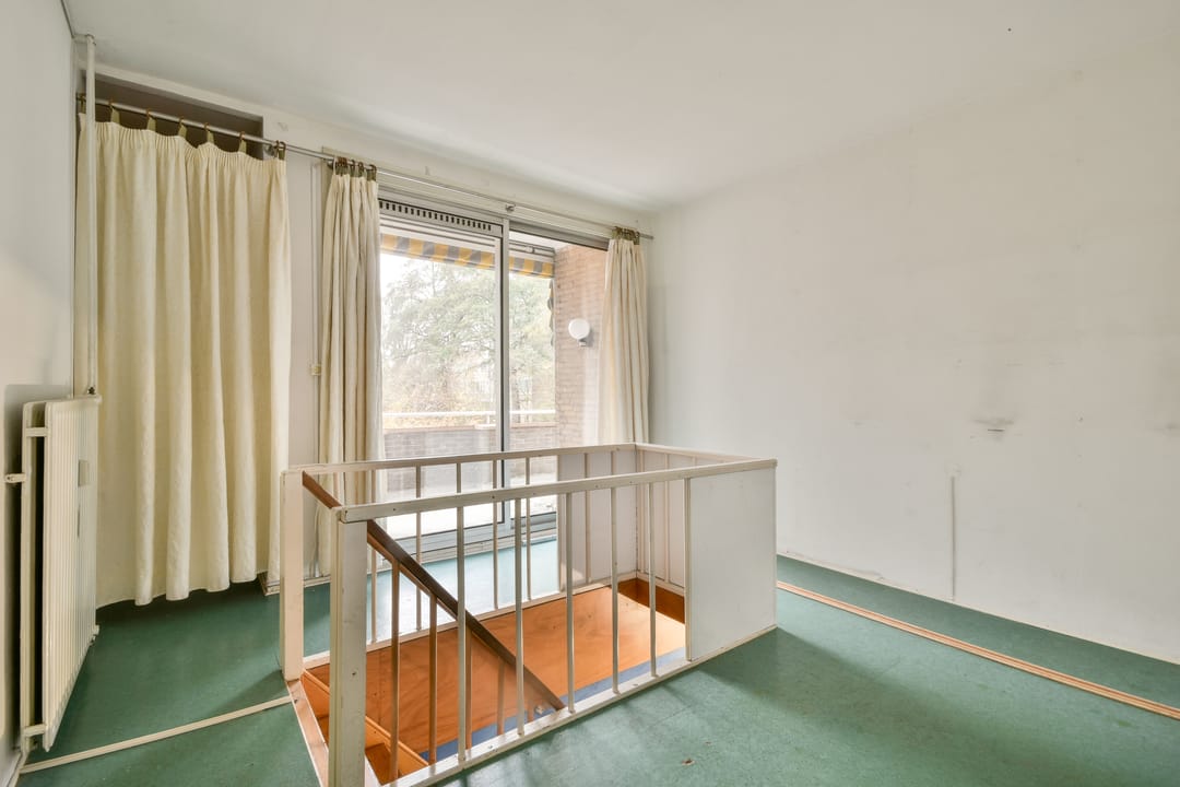 Photo 11 of Meander 245