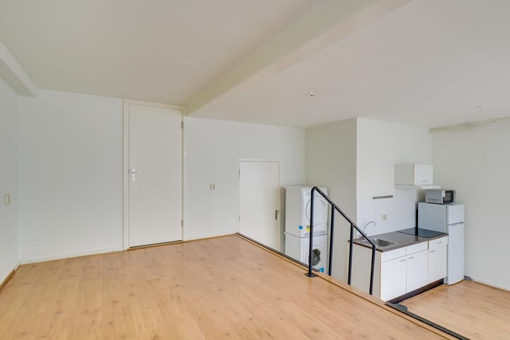 Foto 11 van Willemstraat 8