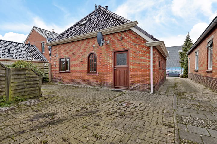 Photo 9 of Hoofdstraat 16