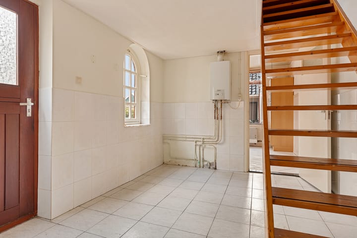 Photo 33 of Hoofdstraat 16