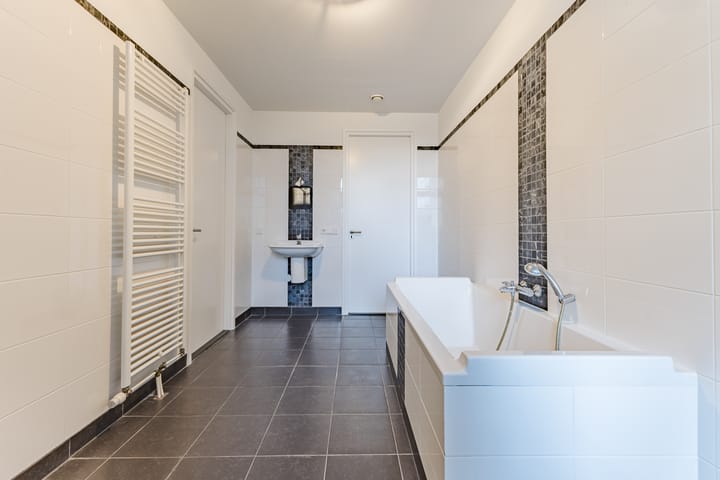 Photo 28 of Stratumsedijk 75-C