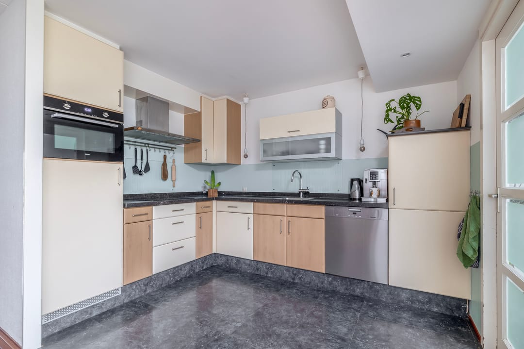 Foto 16 van Van der Ploegstrjitte 50