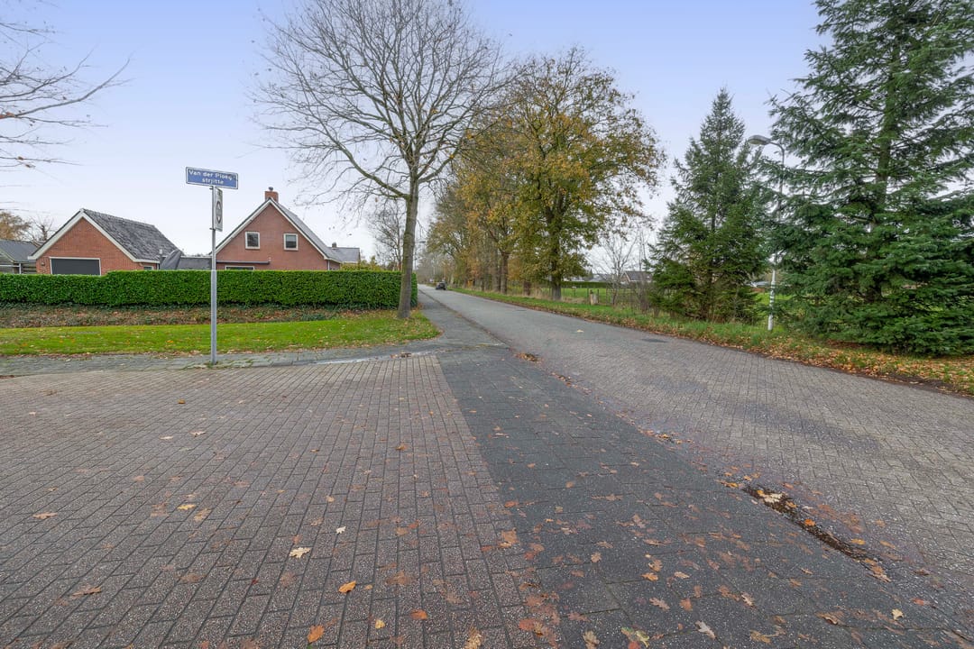 Foto 47 van Van der Ploegstrjitte 50