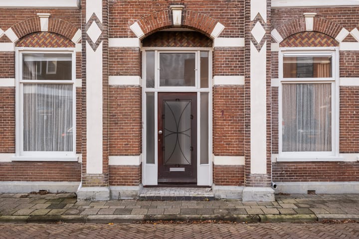 Foto 7 van Bij 't Station 1