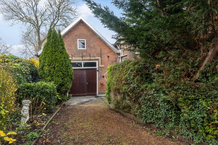 Foto 26 van Bij 't Station 1