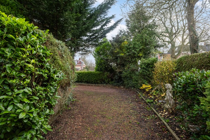 Foto 28 van Bij 't Station 1