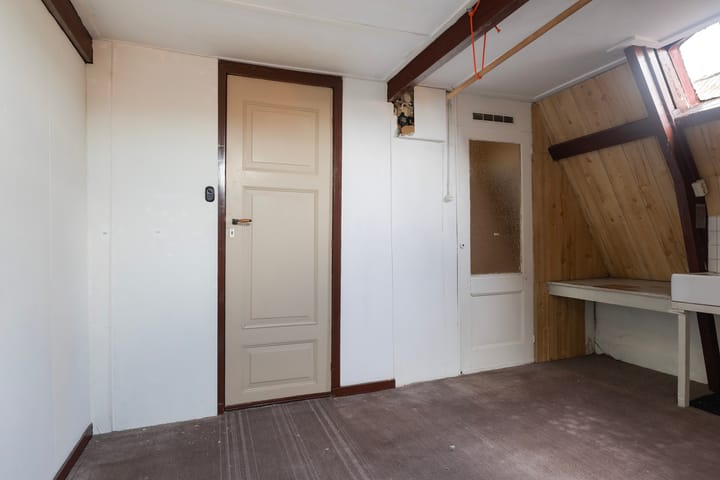 Foto 40 van Bij 't Station 1