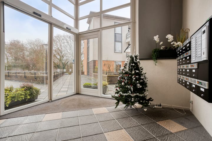 Photo 3 of Emmalaan 71