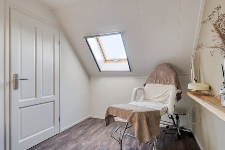 Foto 20 van Stationsweg 14-B