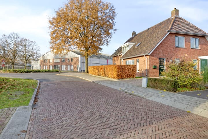 Foto 29 van Stationsweg 14-B