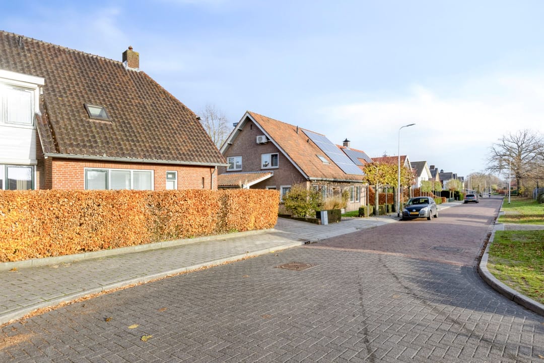 Foto 31 van Stationsweg 14-B