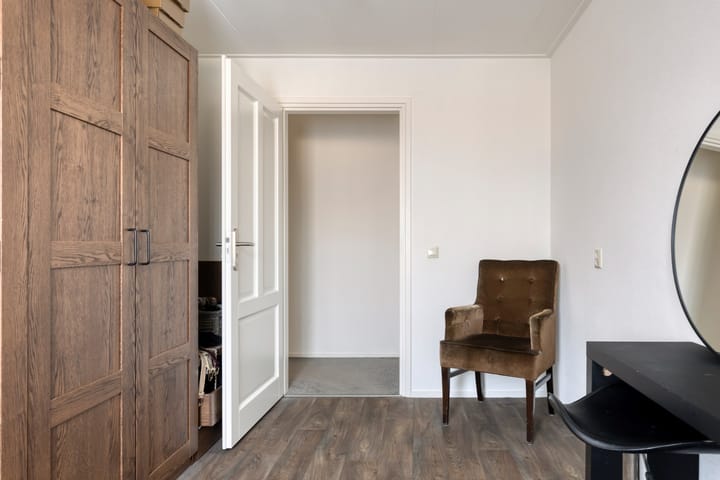 Foto 17 van Stationsweg 14-B